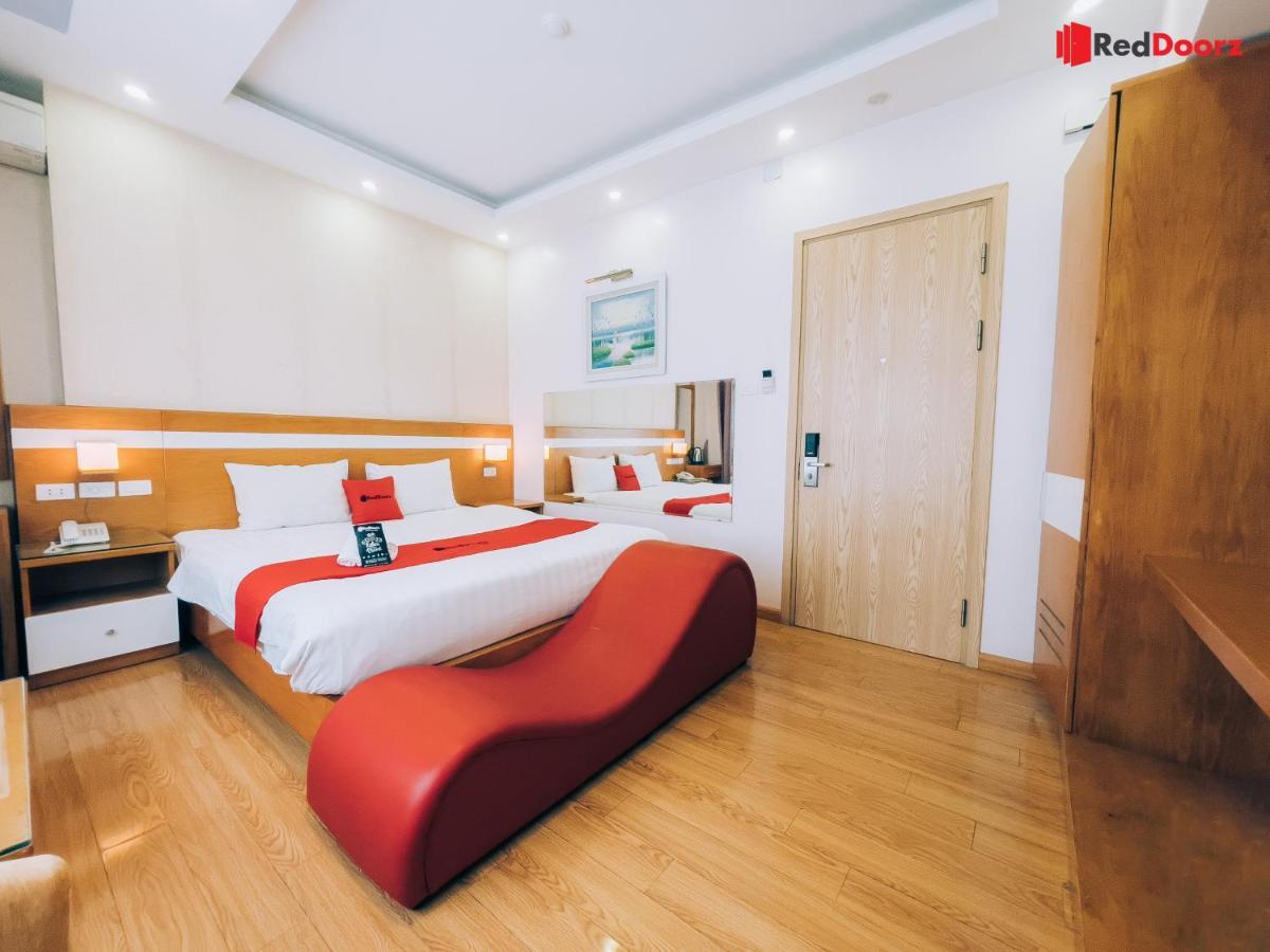 Reddoorz Gần Công Viên Cầu Giấy 3*